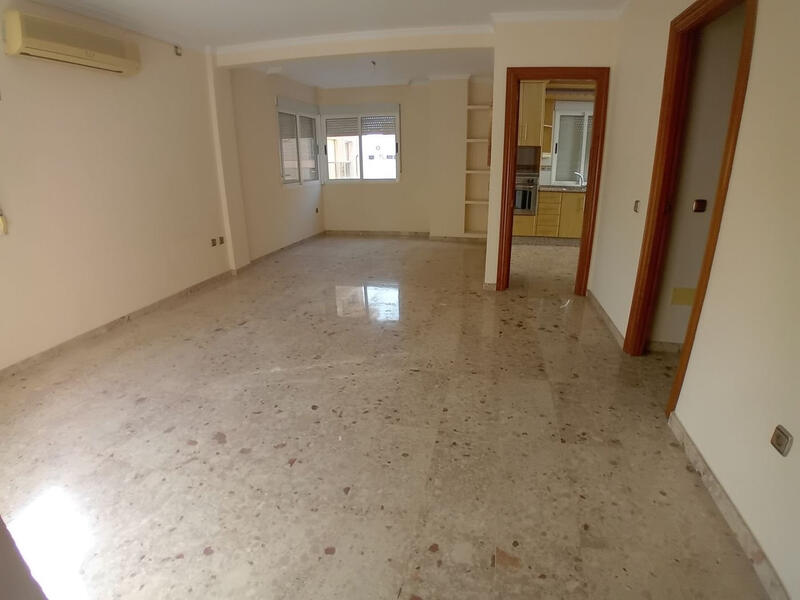 3 Schlafzimmer Appartement zu verkaufen