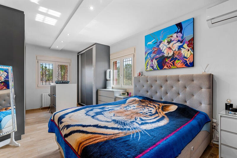 4 Schlafzimmer Villa zu verkaufen