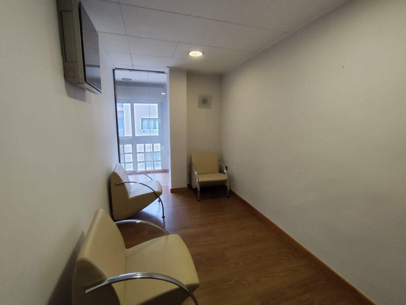 7 bedroom Apartment for sale