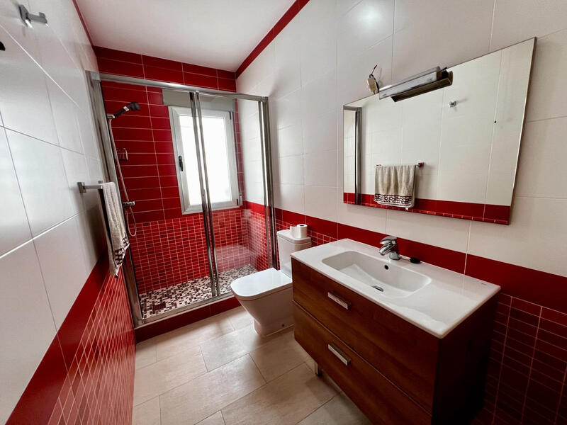 4 Schlafzimmer Villa zu verkaufen