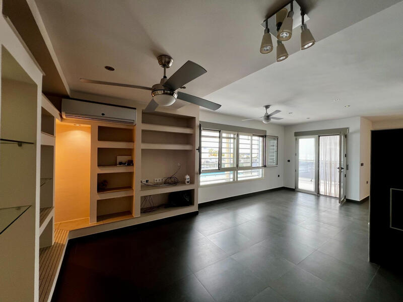 4 Schlafzimmer Villa zu verkaufen