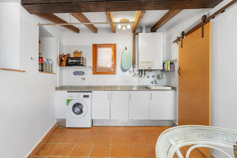 5 bedroom Villa for sale