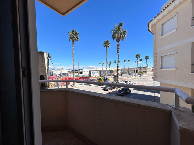 3 bedroom Townhouse for sale