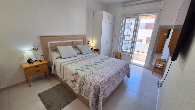 2 Schlafzimmer Stadthaus zu verkaufen