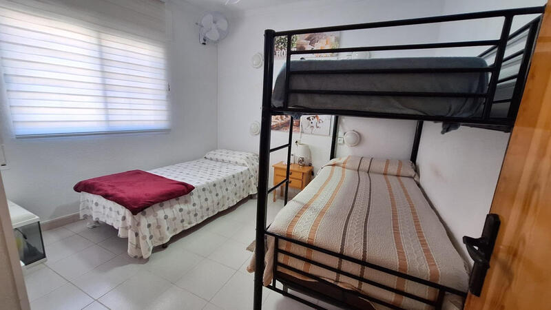 2 Schlafzimmer Stadthaus zu verkaufen