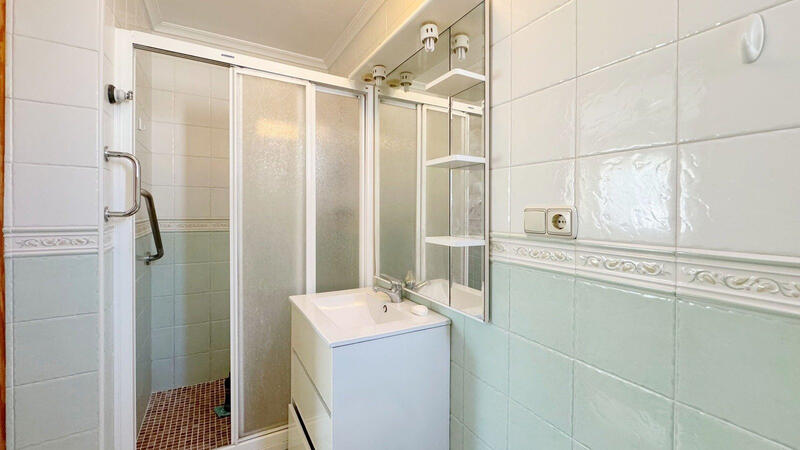 4 Cuarto Villa en venta