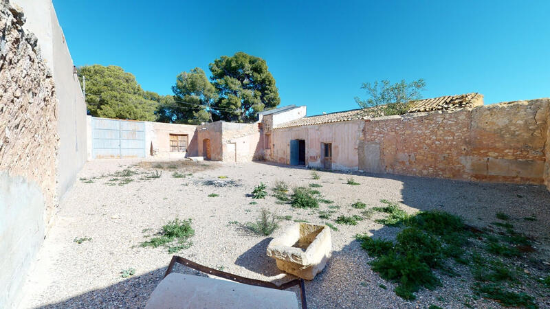 Country House for sale in Torrevieja, Alicante