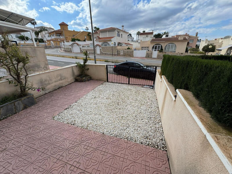 2 Cuarto Adosado en venta