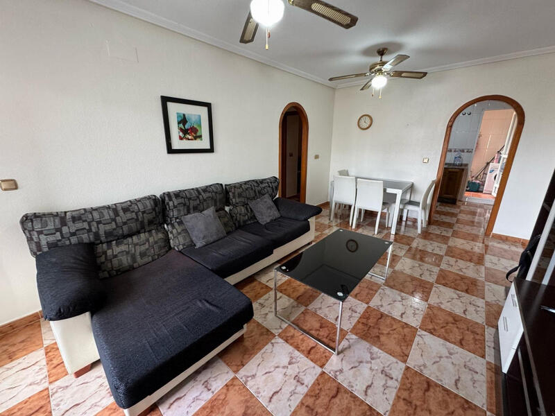 2 Cuarto Adosado en venta