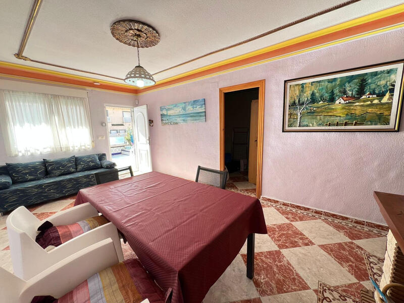 3 bedroom Townhouse for sale