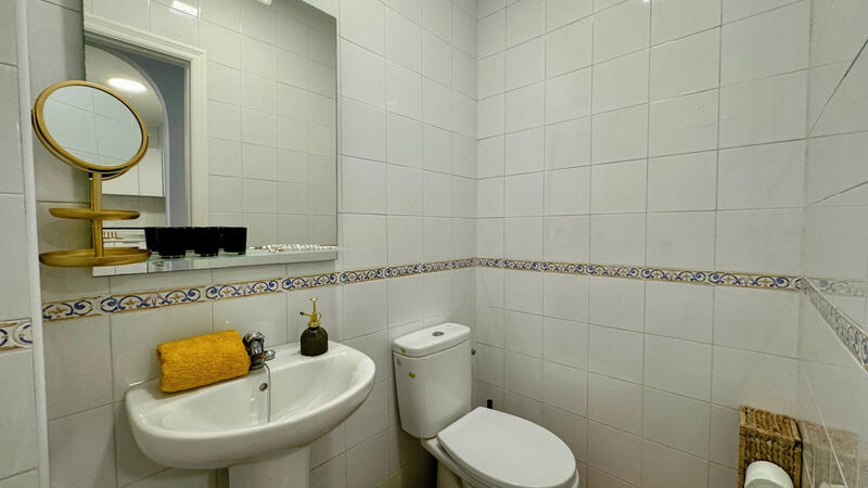 2 Cuarto Villa en venta