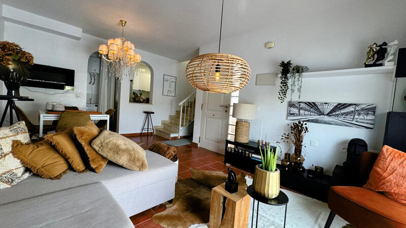 2 Cuarto Villa en venta