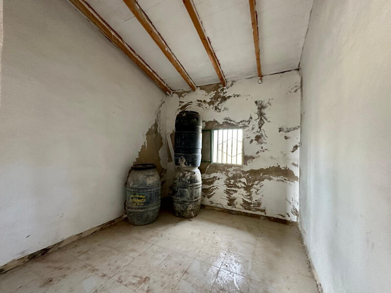 2 Cuarto Casa de Campo en venta
