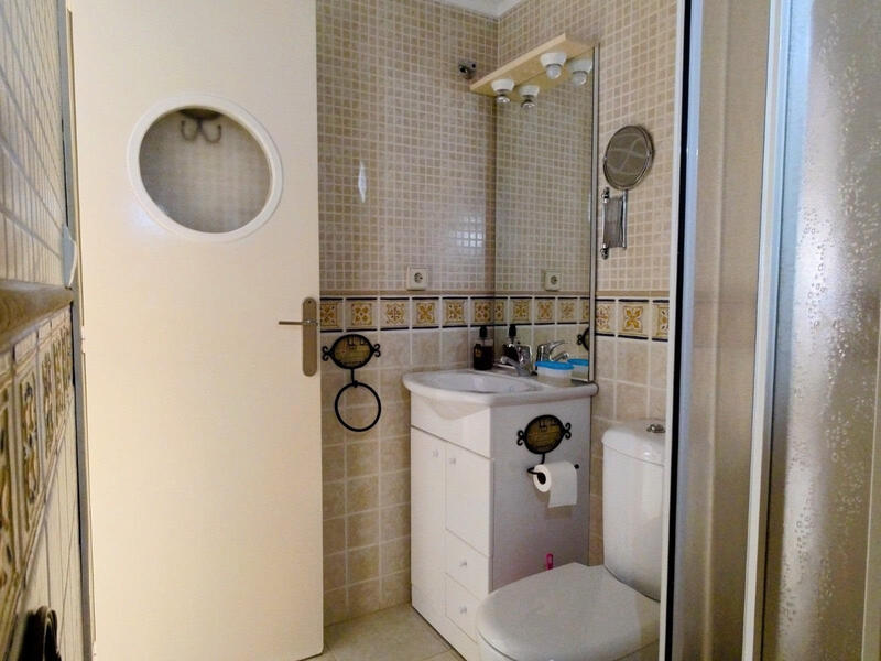 2 bedroom Townhouse for sale