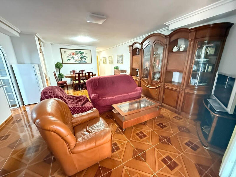 3 Schlafzimmer Appartement zu verkaufen