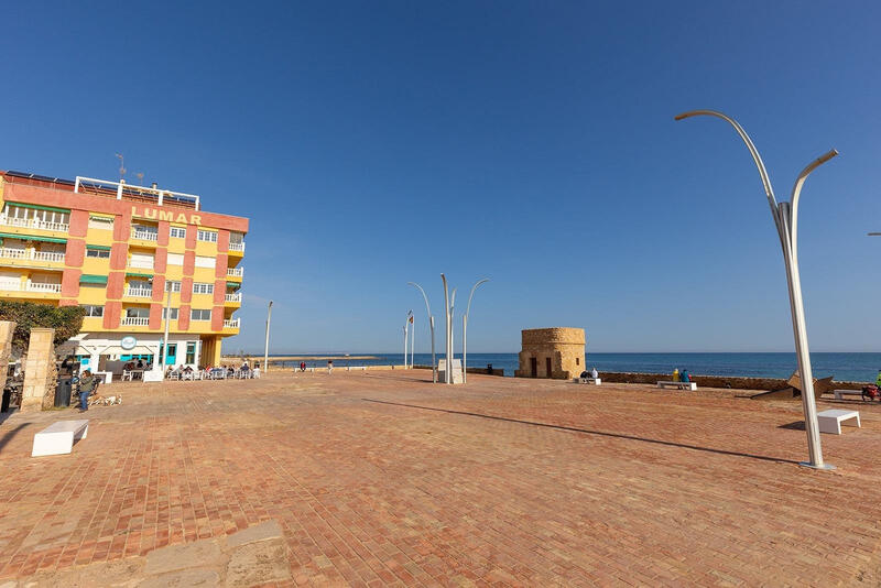 Apartment for sale in Torrevieja, Alicante