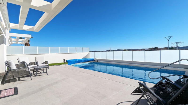 3 bedroom Villa for sale