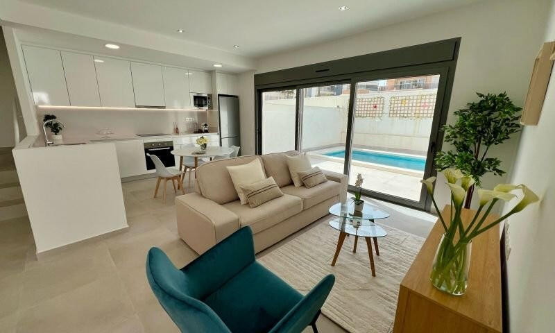 Villa till salu i Orihuela Costa, Alicante