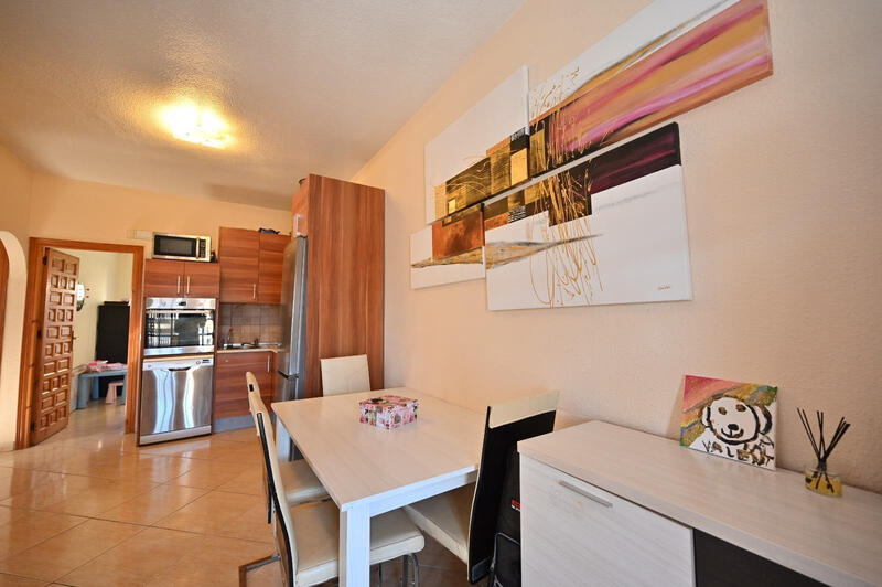 2 Schlafzimmer Stadthaus zu verkaufen