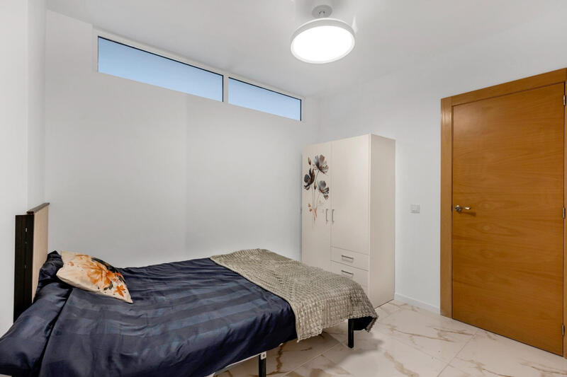 3 bedroom Apartment for sale