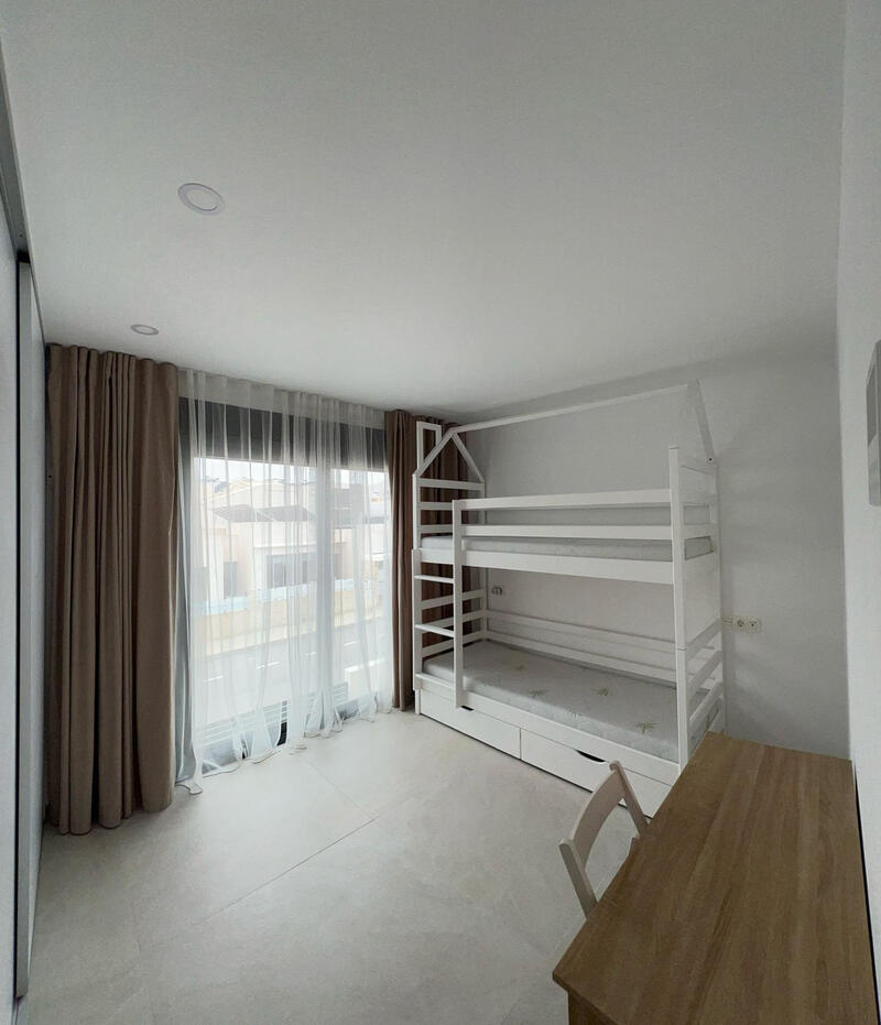 2 Schlafzimmer Villa zu verkaufen