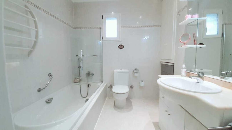 3 Cuarto Villa en venta