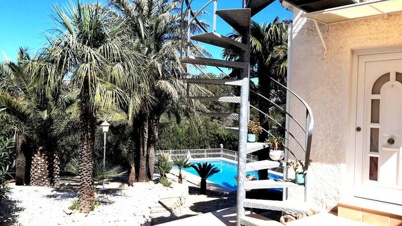 3 Cuarto Villa en venta