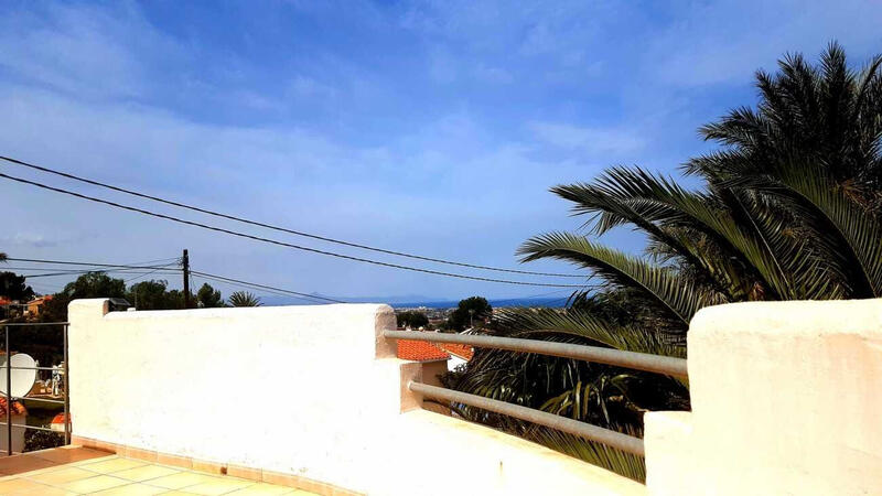 3 Cuarto Villa en venta