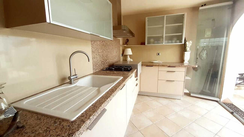 3 Cuarto Villa en venta