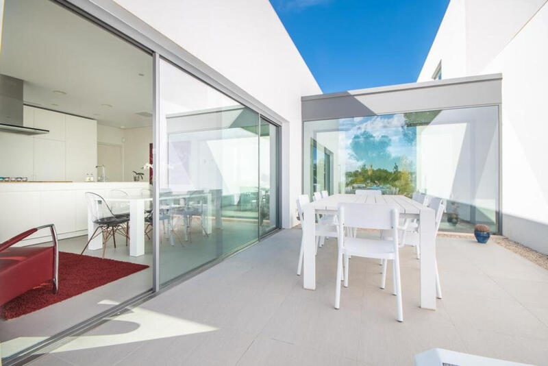 4 bedroom Villa for sale