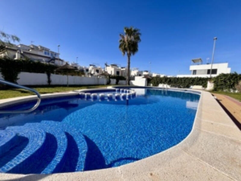 3 bedroom Townhouse for sale