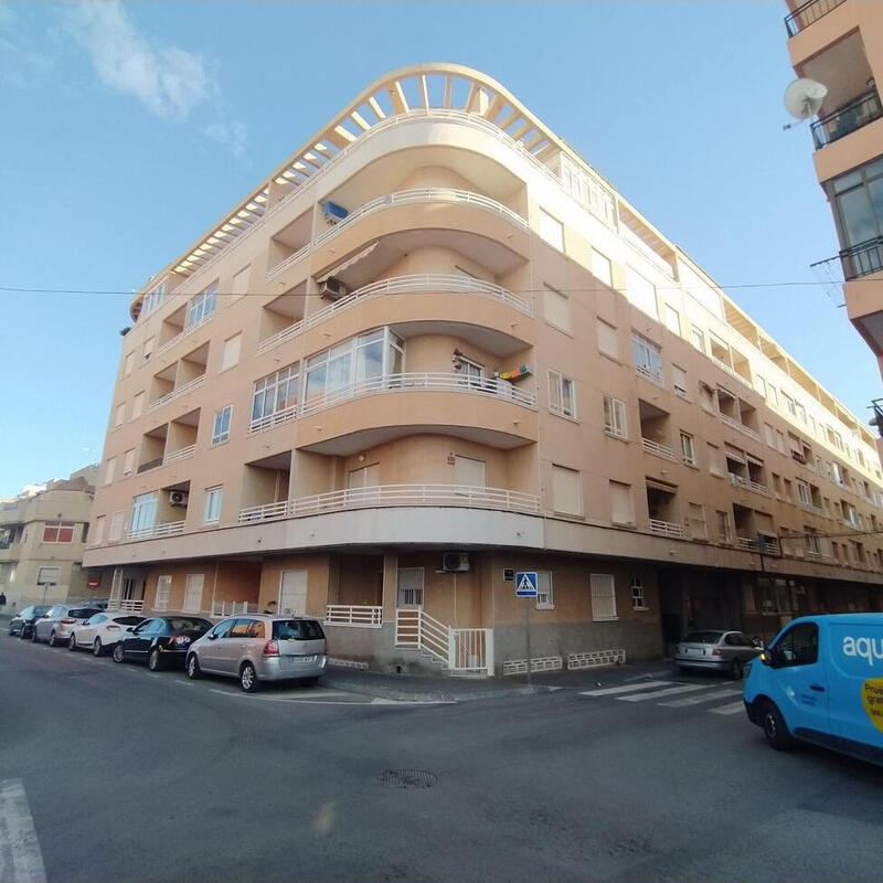 Leilighet til salgs i Torrevieja, Alicante