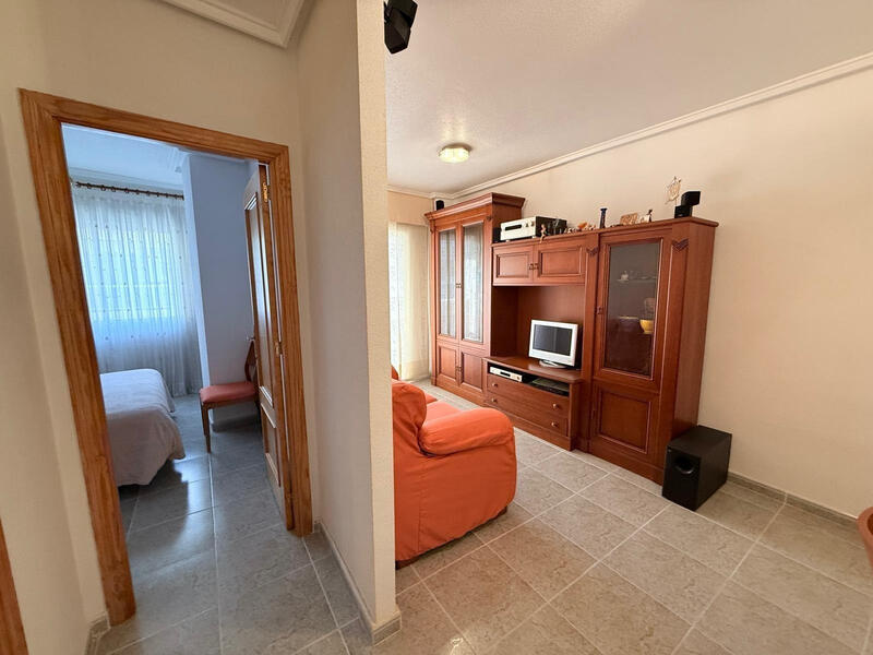 Lejlighed til salg i Torrevieja, Alicante