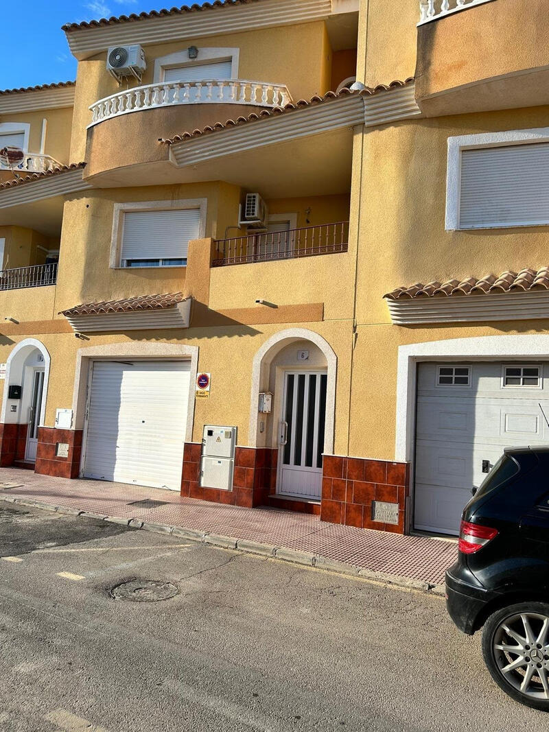 Townhouse for sale in Los Alcazares, Murcia