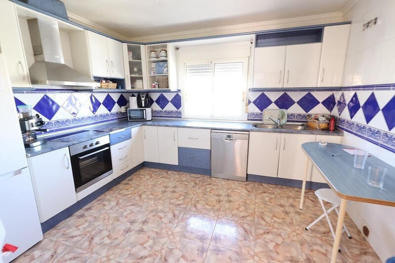 4 bedroom Villa for sale
