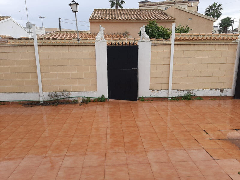 Villa en venta en Orihuela Costa, Alicante