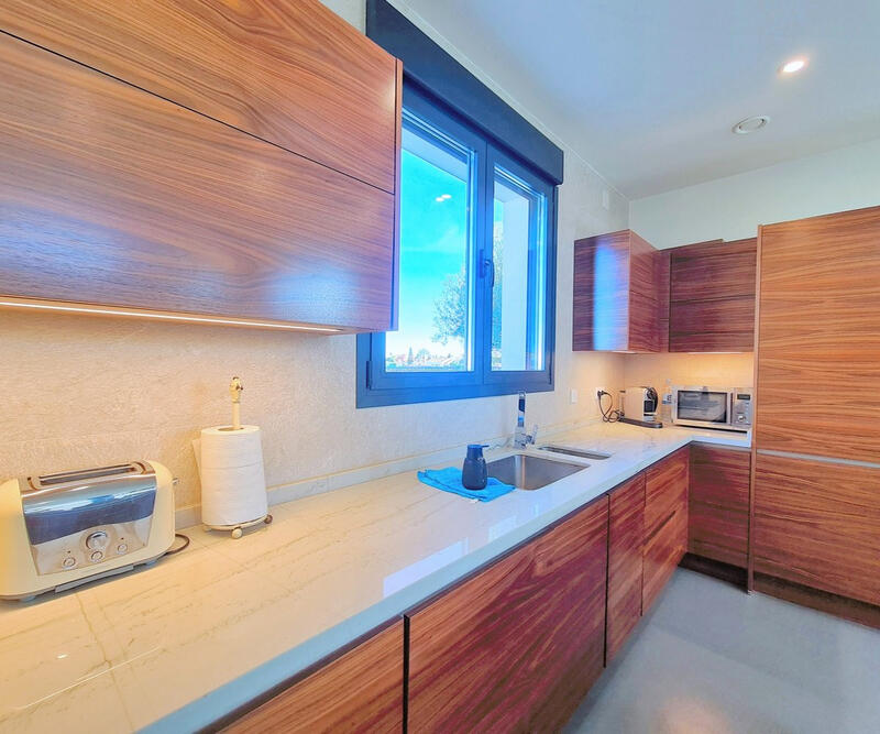 3 Cuarto Villa en venta