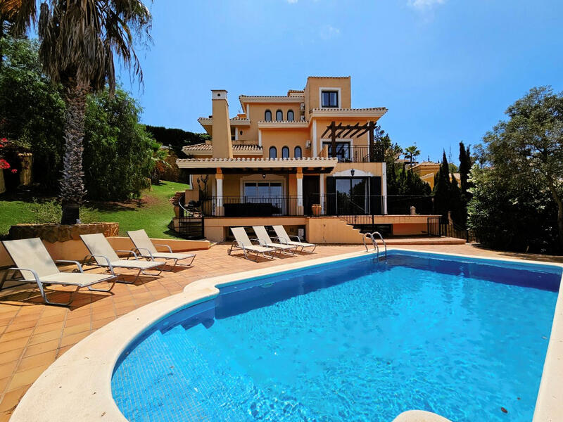 Villa for sale in Torrevieja, Alicante