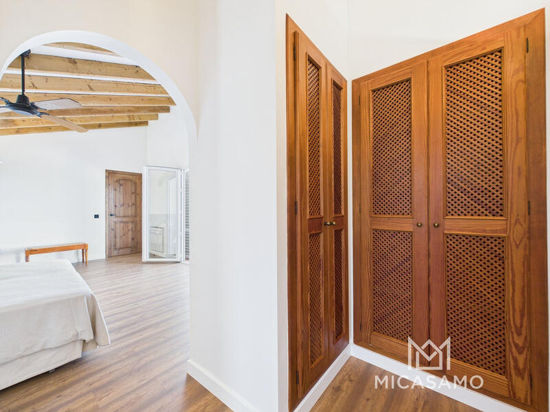 7 Schlafzimmer Villa zu verkaufen