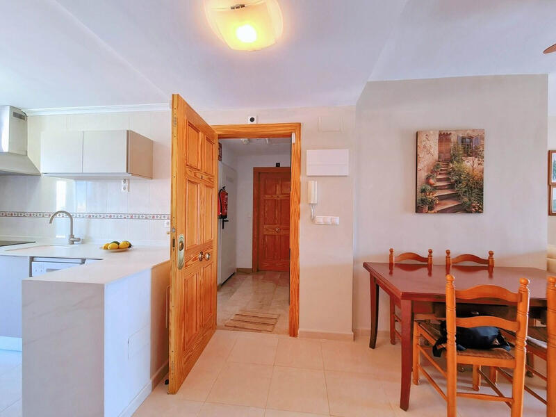 2 slaapkamer Appartement Te koop