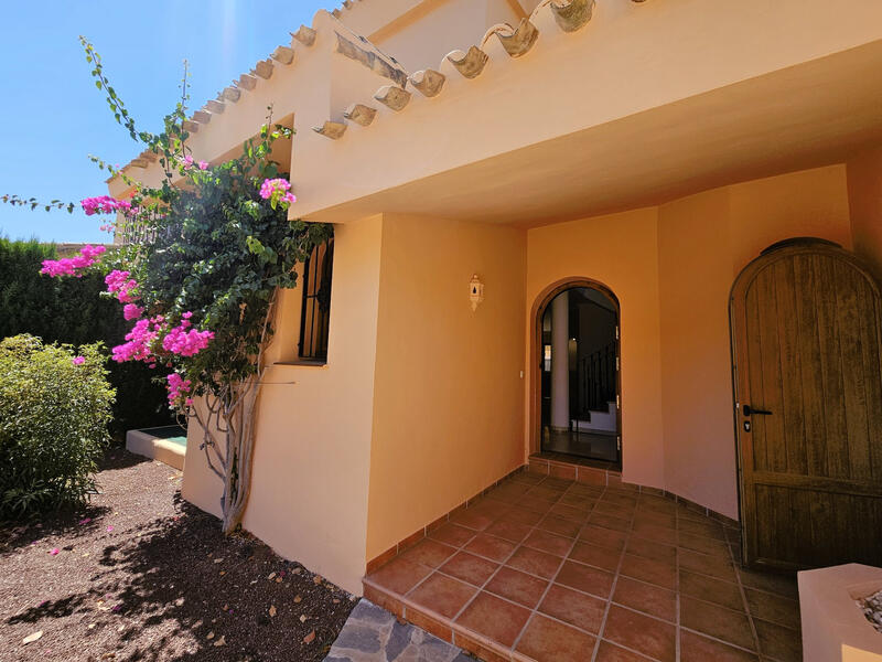 3 bedroom Villa for sale