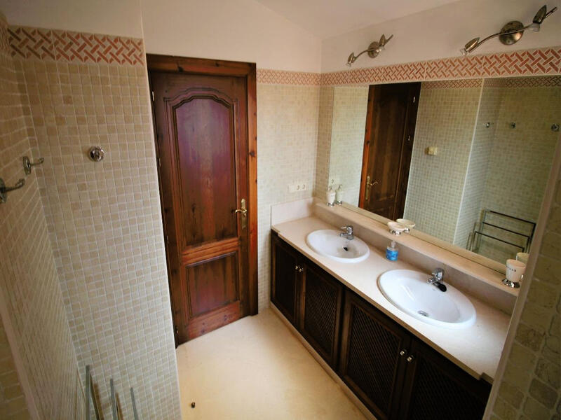 3 slaapkamer Villa Te koop