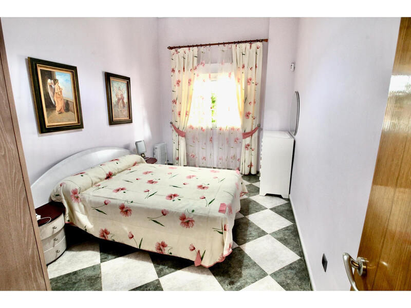 4 bedroom Villa for sale