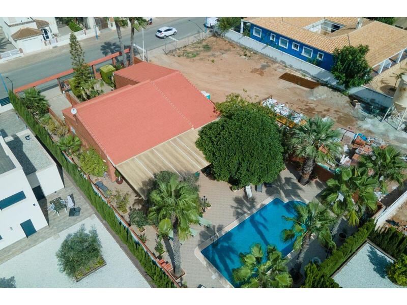 4 bedroom Villa for sale