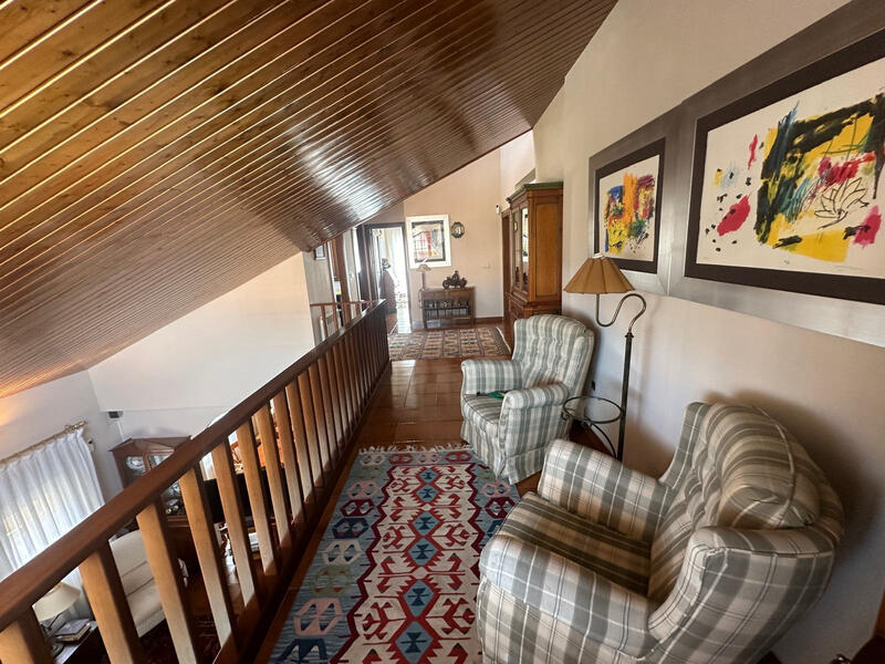 4 bedroom Villa for sale