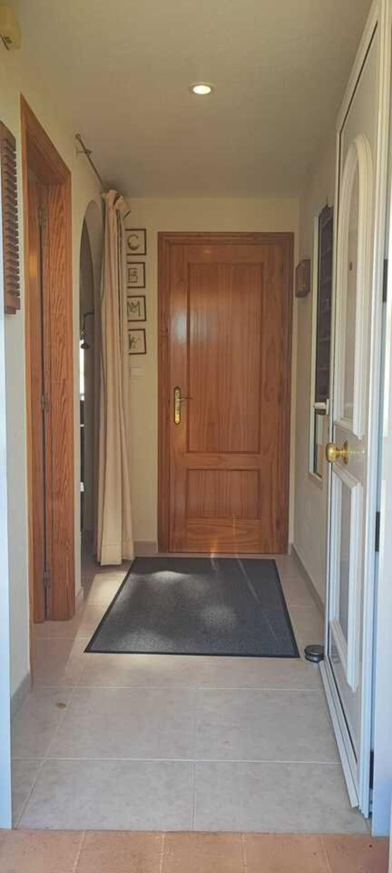 4 Schlafzimmer Stadthaus zu verkaufen