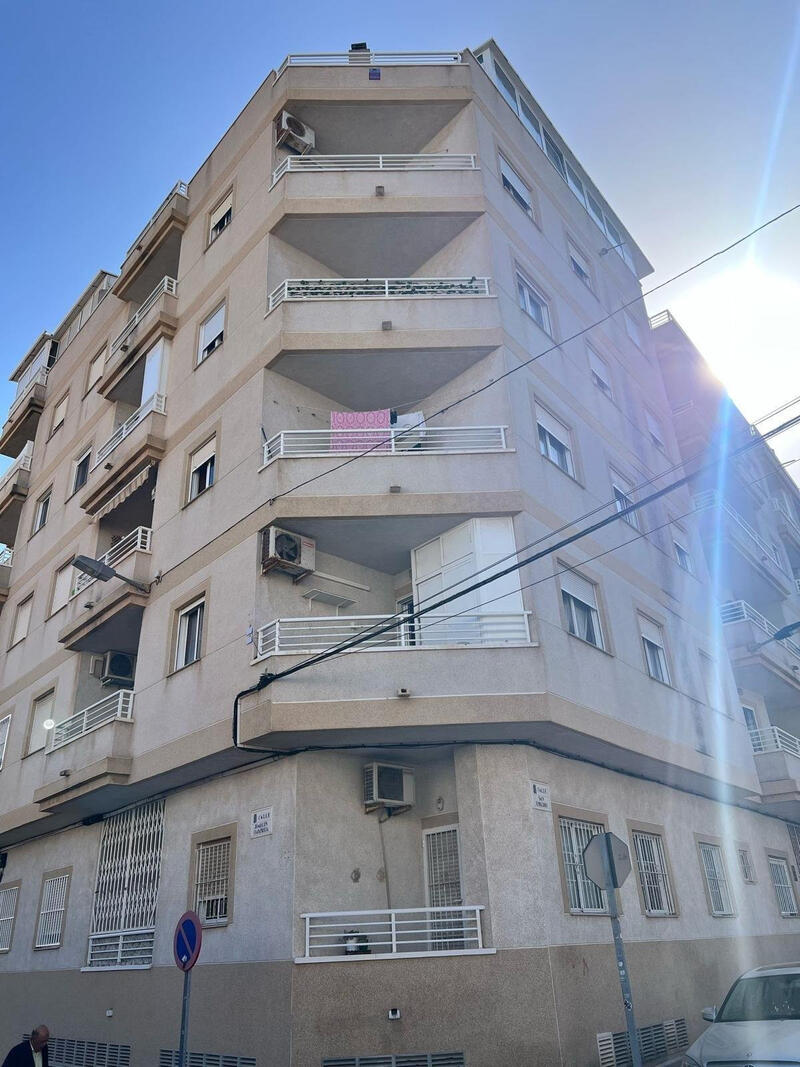Leilighet til salgs i Torrevieja, Alicante