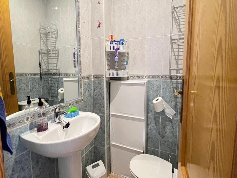 3 bedroom Apartment for sale