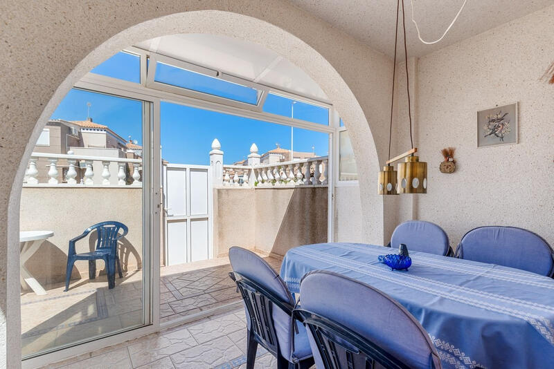 2 Cuarto Dúplex en venta