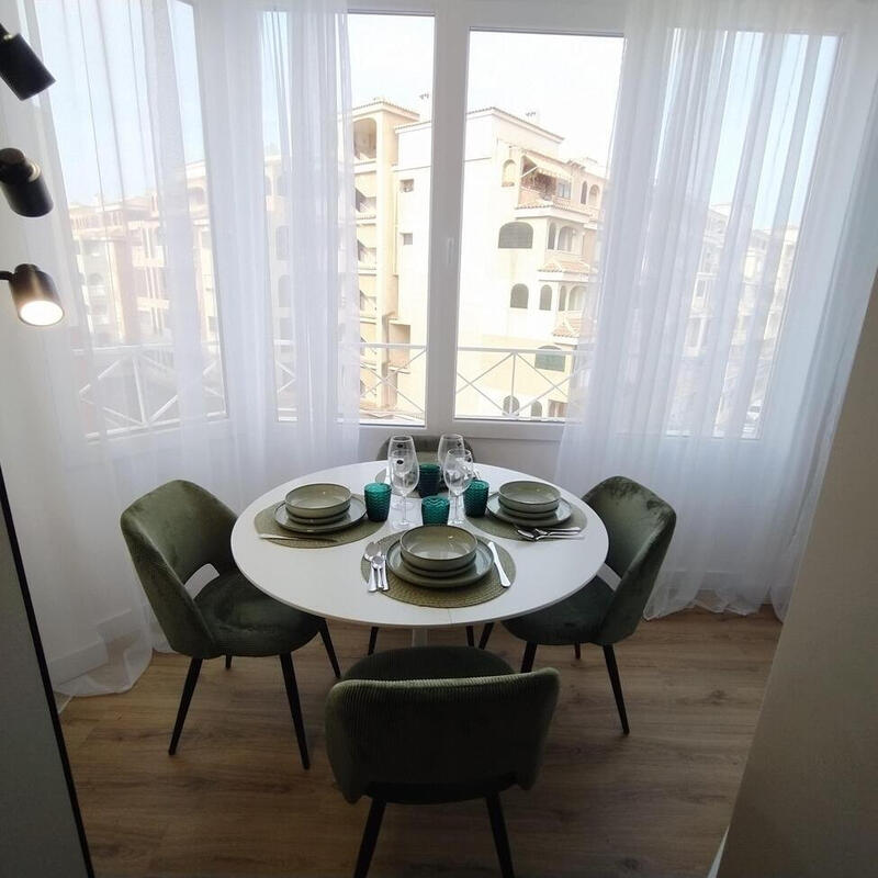 2 slaapkamer Appartement Te koop